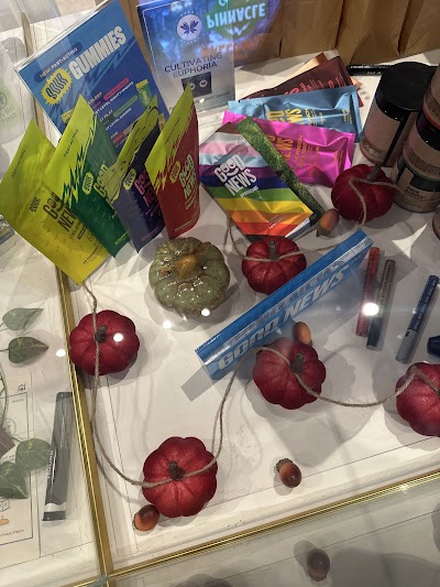 Pinnacle Cannabis Weed Dispensary