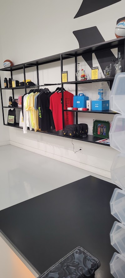 Pipe Dreamz Dispensary Lake Elsinore photo 4