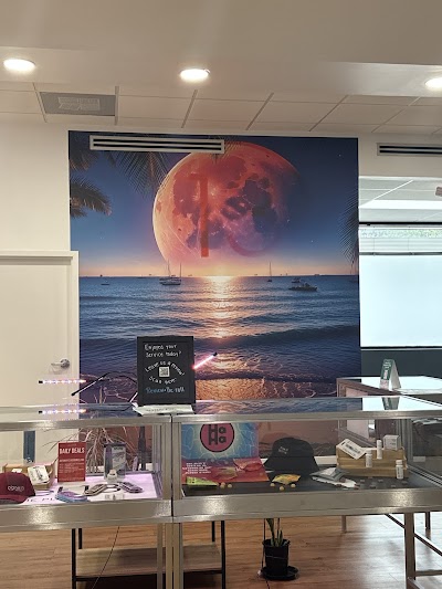 Planet 13 Neighborhood Store West Palm Beach - North