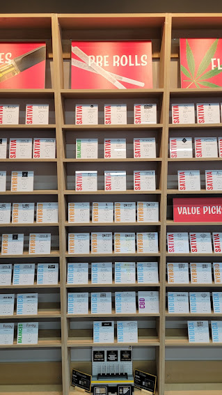 Pop's Cannabis Co. | Barrie (Big Bay Point) Weed Store