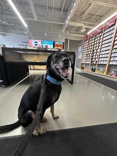 Pop's Cannabis Co. | Toronto (Liberty Village) Weed Store