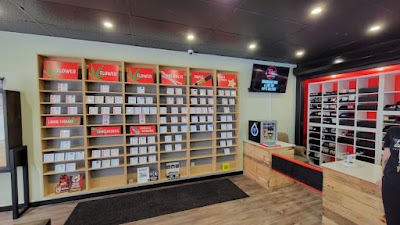 Pop's Cannabis Co. | Windsor (Tecumseh West) Weed Store