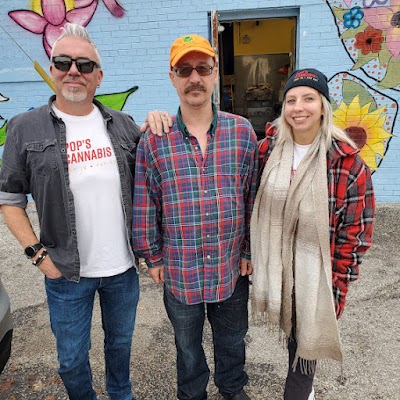 Pop's Cannabis Co. | Windsor (Tecumseh West) Weed Store