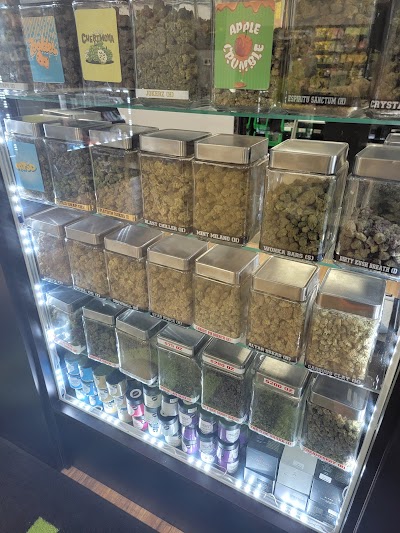 PUFF Cannabis Company - Bay City Dispensary