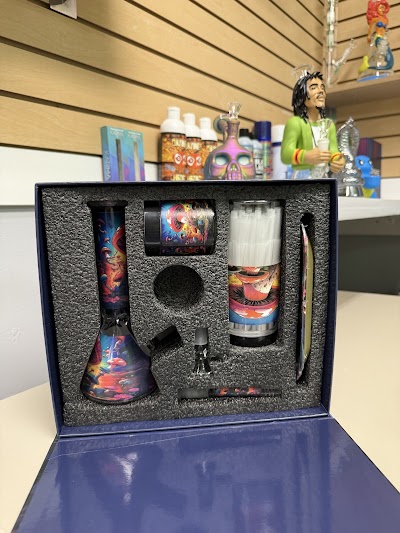 Puff Paradise Cannabis & Vape Store (weed store)