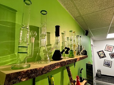 Puff Paradise Cannabis & Vape Store (weed store)