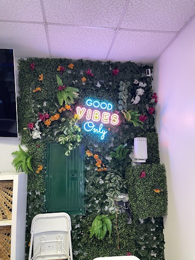 Pure Shaka CBD & THC