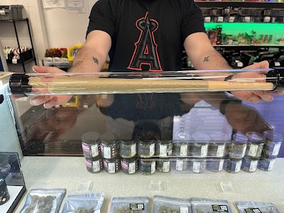 PurLife Dispensary Eubank & Montgomery