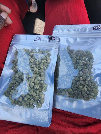 Purlife Dispensary Shelton - Louisiana & Montgomery