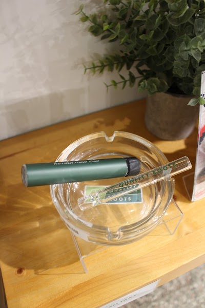 Quality Roots Cannabis Dispensary - Detroit