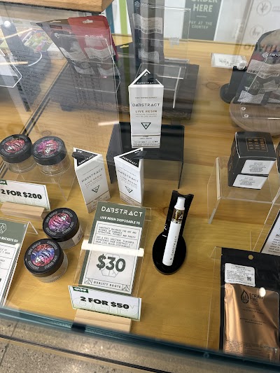 Quality Roots Cannabis Dispensary - Waterford