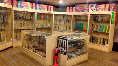 Rainbow Cannabis & Accessories | Rainbow on Bay