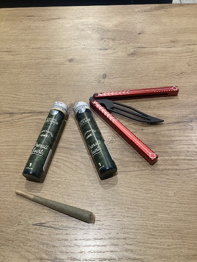 Revolution Dispensary - Normal