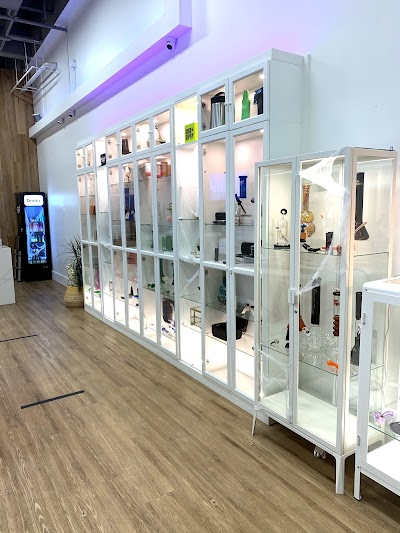 Rise Cannabis Admirals Walk