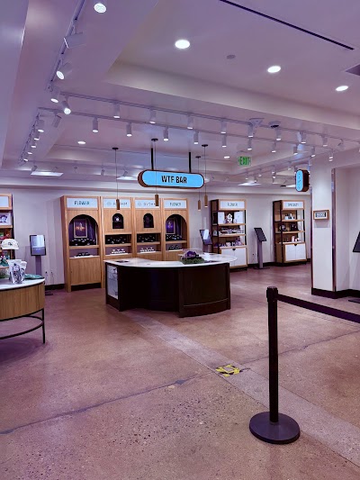 RISE Dispensary Las Vegas on Nellis