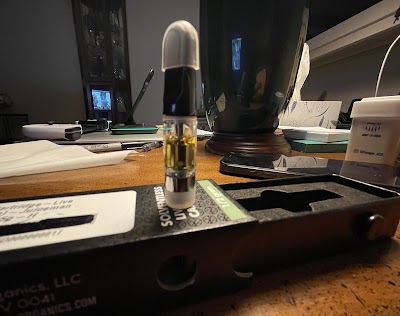 RISE Medical & Recreational Cannabis Dispensary Warwick