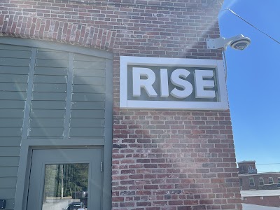 RISE Recreational Marijuana Dispensary Dracut