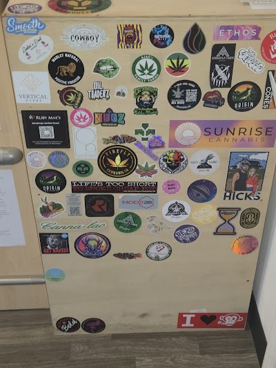 Rocking Y Dispensary