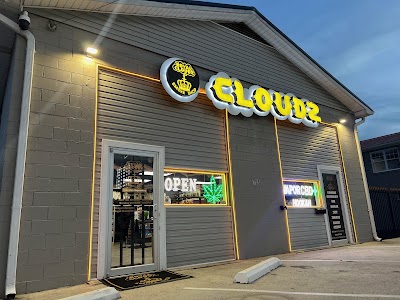 Royal Cloudz Smoke Shop - THC/CBD Dispensary, Vape, Hookah & Exotic Snacks - Hueytown