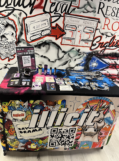 Scarlet Reserve Room