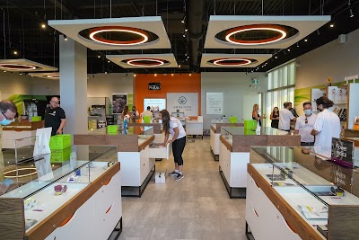 Sessions Cannabis Hamilton (Red Hill)