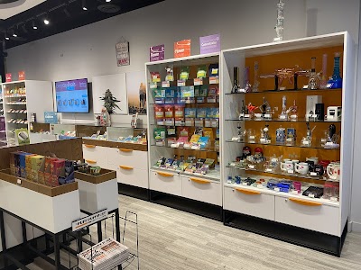 Sessions Cannabis Kitchener (Highland)