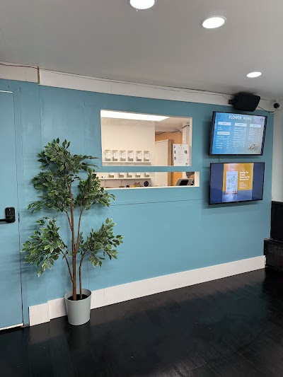 Seven Leaf Smoke Shop