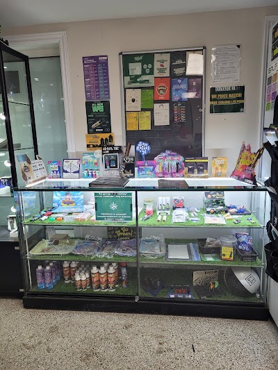 Shinybud Cannabis Co. 1500 Main