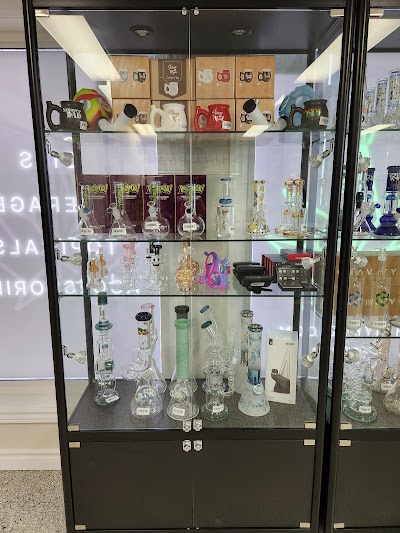 Shinybud Cannabis Co. 1500 Main