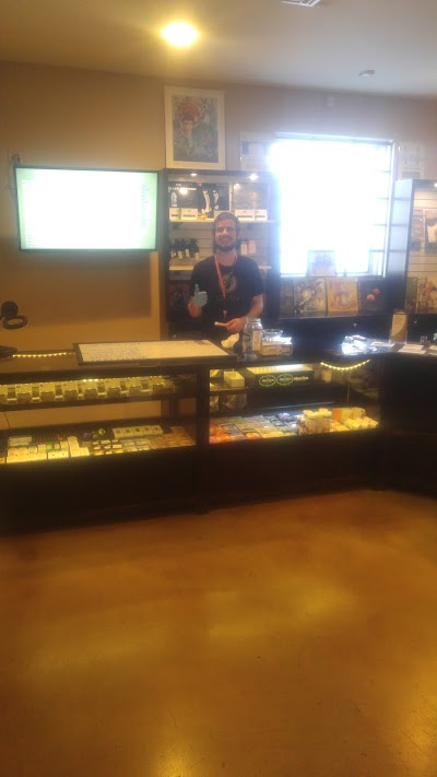 Silver Stem Portland Hayden Island Dispensary w/ Drive-Thru