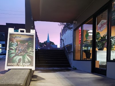 Skyland Cannabis Company