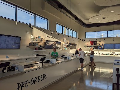 Smyth Cannabis Co. | Lowell