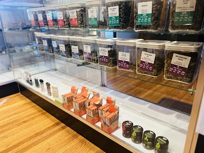 Snaxland - Sheridan (MED & REC)