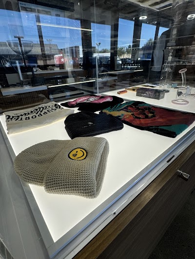 Sol Flower Dispensary 32nd & Shea