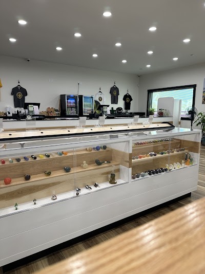 Somewhere On The Mountain Cannabis Dispensary Rutland