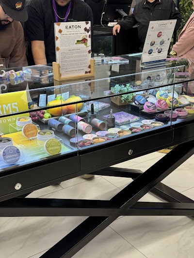 Strain Stars Cannabis Dispensary & Delivery