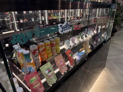 Strains For Life Powered by Indoor