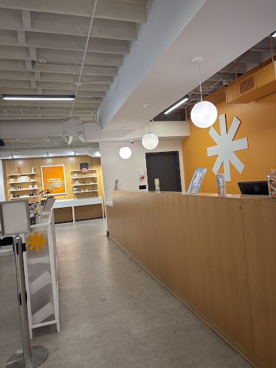 Sunnyside Cannabis Dispensary - Elmwood Park