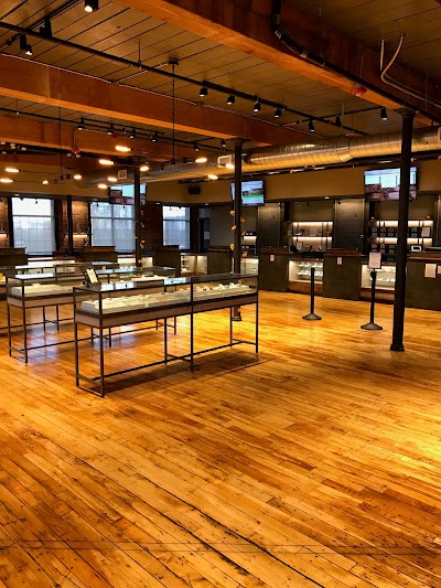 Sunnyside Medical Cannabis Dispensary - Fall River