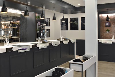 The Apothecarium Dispensary of Maplewood