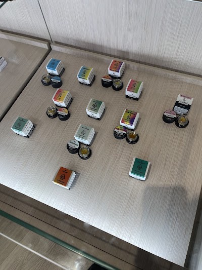 The Artist Tree Dispensary Fresno