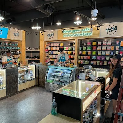 The Cake House Vista Cannabis Dispensary photo 4