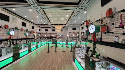 The Edge | A Collaboration with Green Point