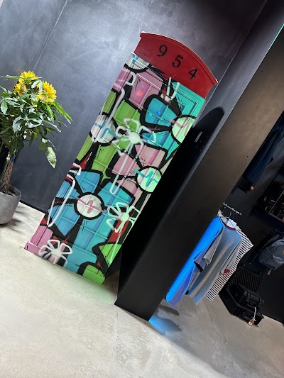 The Flowery Dispensary Hollywood