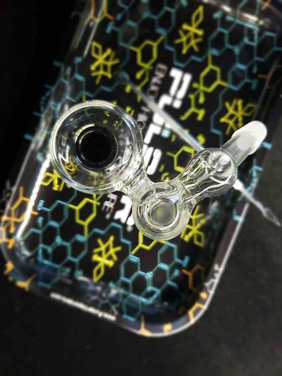 The Green Hex Cannabis + Vapes