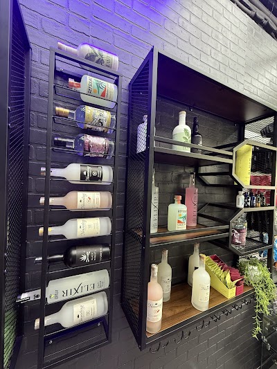 The Hemp Social - ( The Bud Pub ) THC, CBD, KRATOM, KAVA, MUSHROOMS, NOOTROPICS, MAD HONEY & Cigars!