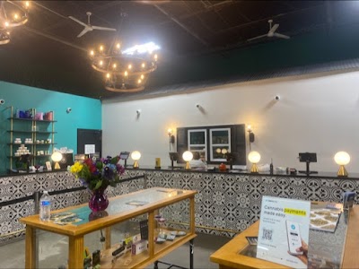 The Heritage Club - Boston Recreational Weed Dispensary