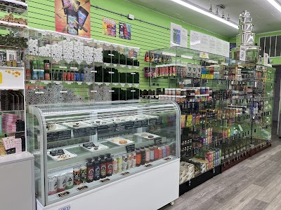 The Holistic Hub THC & CBD