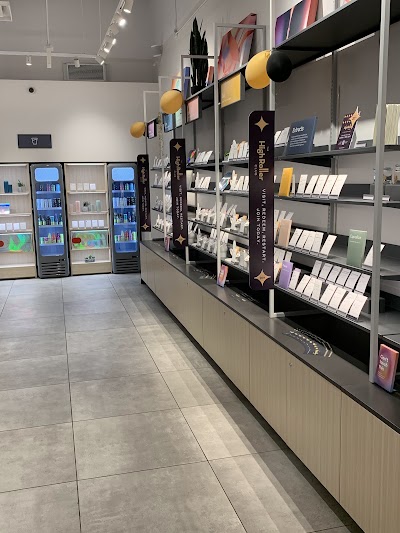 Tokyo Smoke Cannabis | 1082 Memorial