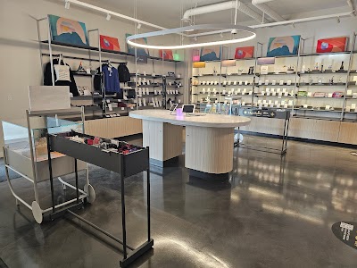 Tokyo Smoke Cannabis | Nicotine Vapes | Morden